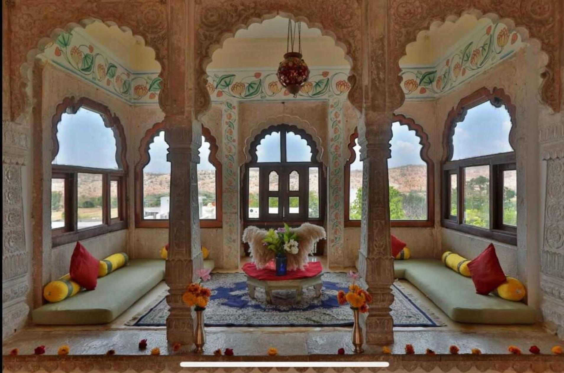Hotel Castle Bijaipur Luaran gambar